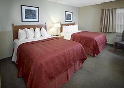 фото отеля Quality Hotel & Conference Centre Fort McMurray