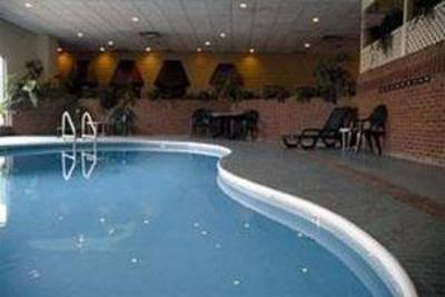 фото отеля Quality Hotel & Conference Centre Fort McMurray