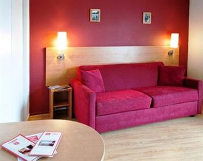 фото отеля Sejours & Affaires Annecy Le Pont Neuf Hotel Cran-Gevrier