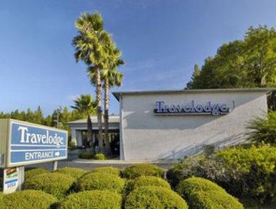 фото отеля Travelodge Lake City