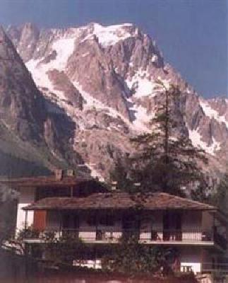 фото отеля Hotel Aigle Courmayeur