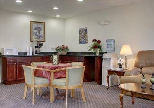 фото отеля Econo Lodge Auburn (Alabama)
