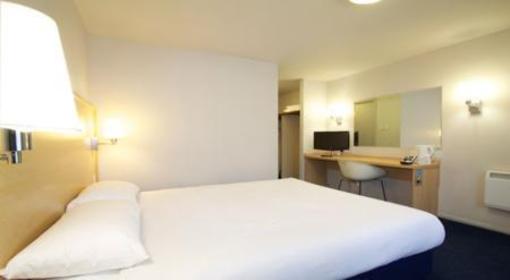 фото отеля Travelodge Hotel Birmingham Hilton Park Wolverhampton