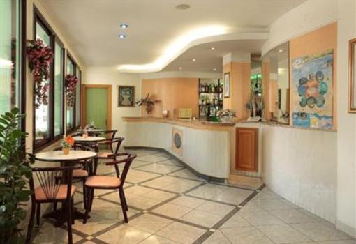 фото отеля Hotel Delle Nazioni Cesenatico