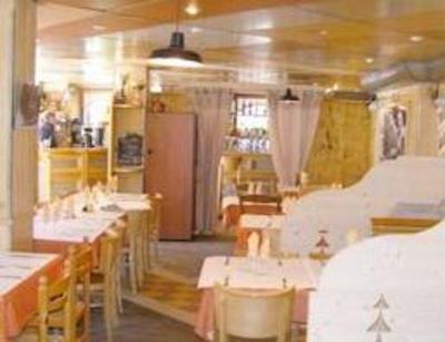 фото отеля Hotel Les Melezes Valloire