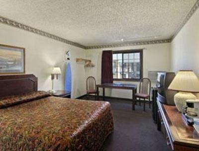фото отеля Super 8 Denton