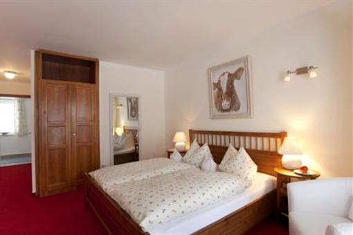 фото отеля Berlin Garni Hotel Rottach-Egern