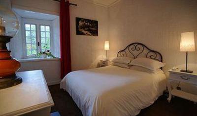 фото отеля Hotel Best Western La Gentilhommiere Satillieu