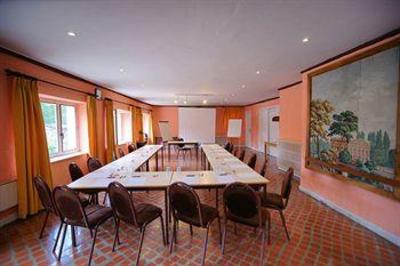фото отеля Hotel Best Western La Gentilhommiere Satillieu