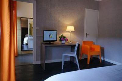 фото отеля Hotel Best Western La Gentilhommiere Satillieu