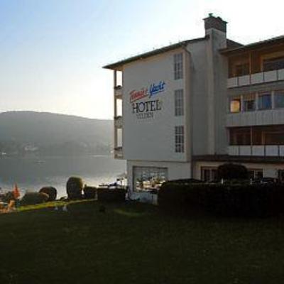 фото отеля Tennis And Yacht Hotel Velden am Worthersee