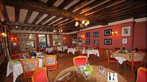 фото отеля Auberge du Cochon d'or Beuzeville