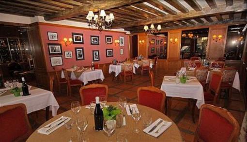 фото отеля Auberge du Cochon d'or Beuzeville