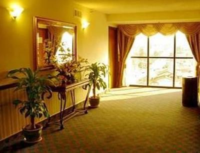 фото отеля Lincoln Plaza Hotel