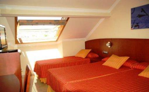 фото отеля Hotel Portonovo