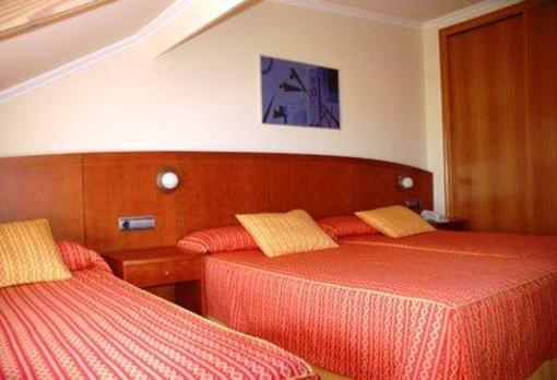 фото отеля Hotel Portonovo