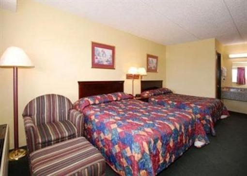 фото отеля Econo Lodge South Petoskey