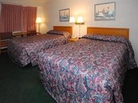 Econo Lodge South Petoskey
