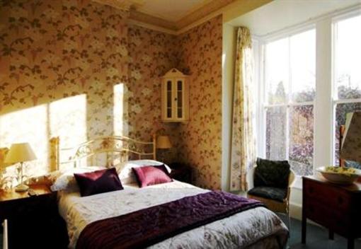 фото отеля Riverbank Guest House