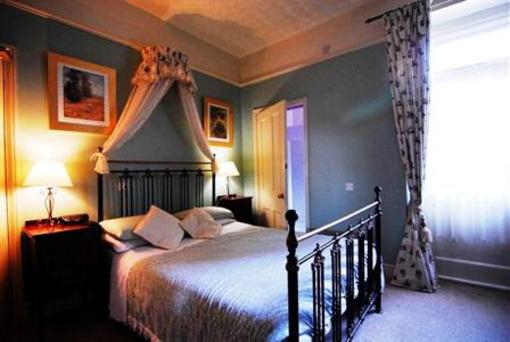 фото отеля Riverbank Guest House