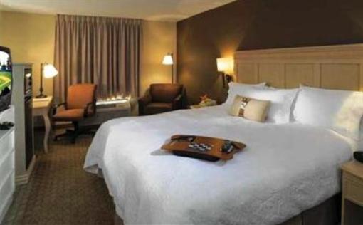 фото отеля Brunswick Park Hotel