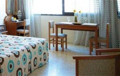 фото отеля Atlantica Gardens Hotel Yermasoyia
