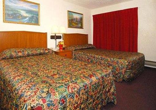 фото отеля Econo Lodge La Crosse