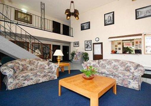 фото отеля Econo Lodge La Crosse