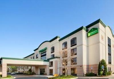 фото отеля Wingate by Wyndham Raleigh