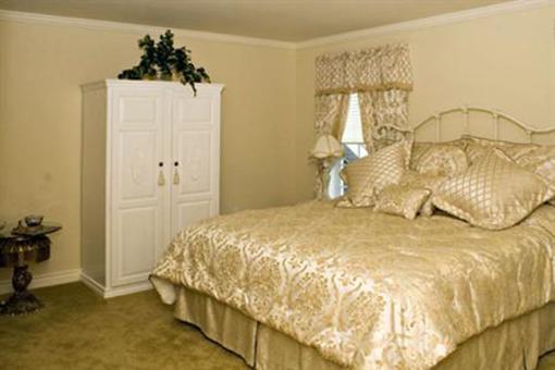фото отеля Silver Service Inn Bed & Breakfast