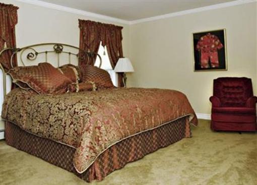 фото отеля Silver Service Inn Bed & Breakfast