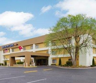фото отеля Clarion Inn & Suites Knoxville