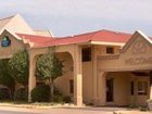 фото отеля Days Inn & Suites Auburn