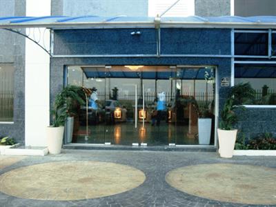 фото отеля BEST WESTERN The Island Hotel