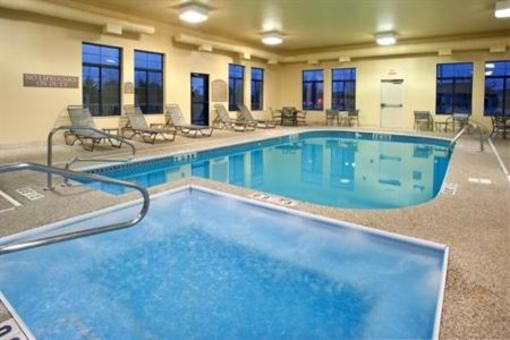 фото отеля Holiday Inn Express Logan