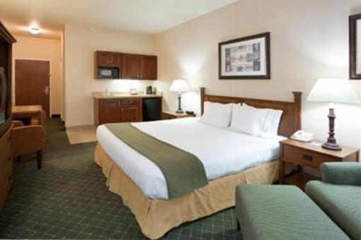 фото отеля Holiday Inn Express Logan