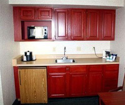 фото отеля Club-Hotel Nashville Inn & Suites