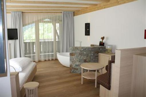 фото отеля Hotel Zum Mohren & Plavina