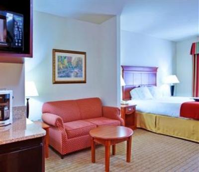 фото отеля Holiday Inn Express Hotel & Suites Dyersburg