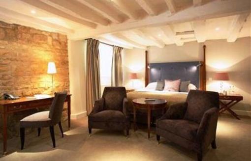 фото отеля Russells Restaurant with Rooms Broadway