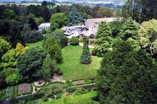 фото отеля Milton Park Country House Hotel & Destination Spa