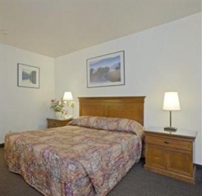фото отеля Americas Best Value Airport Inn