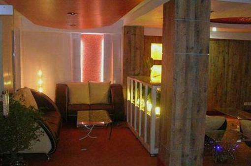 фото отеля Hotel Anand Palace Darjeeling
