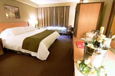 фото отеля Canad Inns Destination Centre Transcona