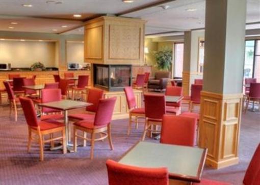 фото отеля Lees Inn and Suites Merrillville