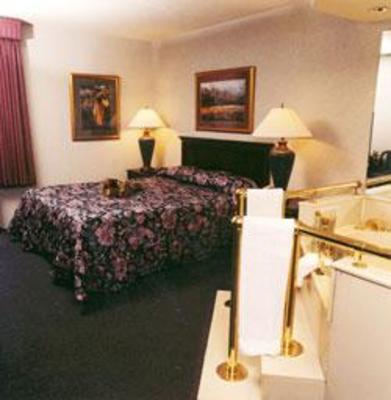 фото отеля Lees Inn and Suites Merrillville