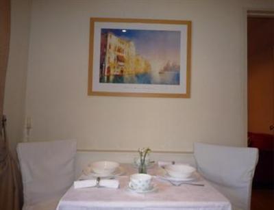 фото отеля The Blue Cow Bed & Breakfast Huntingdon (England)