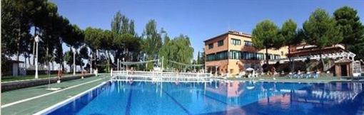 фото отеля Hotel Nuevo Chinchon