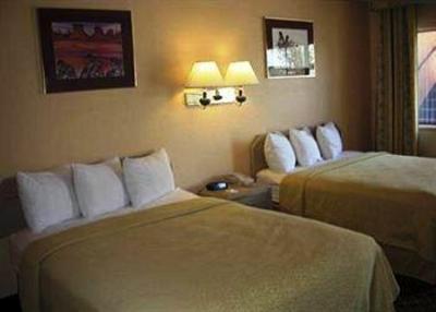 фото отеля Quality Inn & Suites Albuquerque