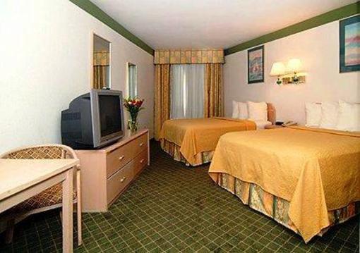 фото отеля Quality Inn & Suites Albuquerque